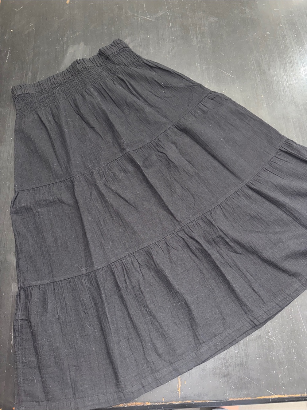 GAP black tiered gauze maxi skirt. size large. NEW WITH TAGS.